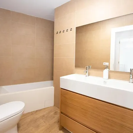 Santa Catalina Windmills 31 Days Optional Parking Apartment